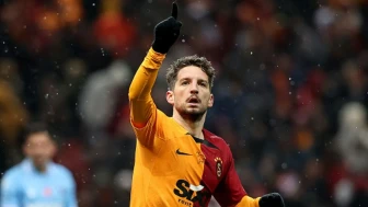 Dries Mertens'ten Gazze'ye Destek: "İsrail, Gazze'yi Açlığa Mahkum Ediyor"
