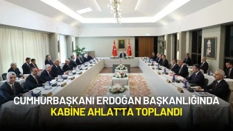 Cumhurbaşkanı Erdoğan Başkanlığında Ahlat'ta Kabine Toplandı