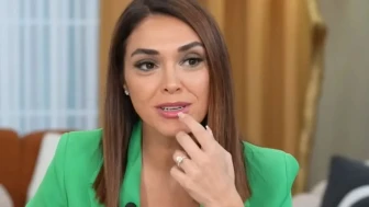 Zuhal Topal, Bodrum Tatilinde Bikinili Paylaşımıyla Göz Kamaştırdı