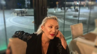Hayatını Kaybeden Şarkıcı Güllü'nün Cenazesi İstanbul'a Getirildi