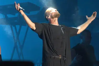 15 yıllık hasret bitti: Ricky Martin İstanbul’u Latin ateşiyle yaktı