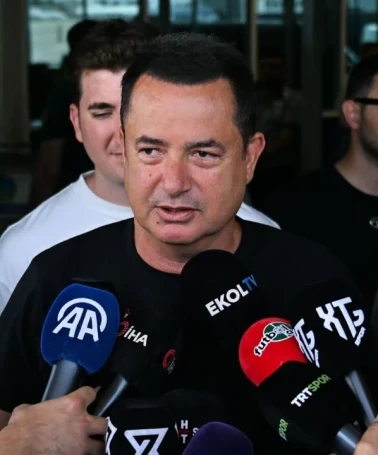 Acun Ilıcalı’dan Fenerbahçe Yorumu: “Yırttım Ben Bu İşlerden!”