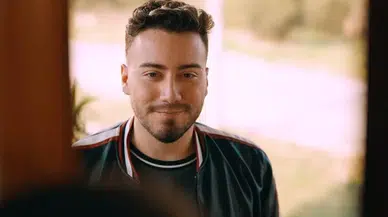 Enes Batur Şifreli Paylaşımları ile Kafa Karıştırmaya Devam Ediyor