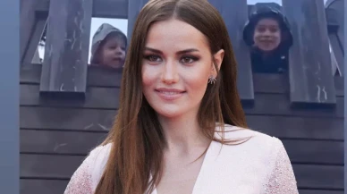 Fahriye Evcen, Oğullarıyla Karavanda Çektiği Pozları Paylaştı: "Havada Aşk Kokusu Var"
