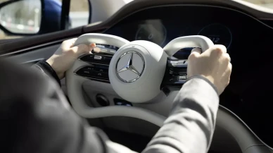 Mercedes’ten Direksiyon Devrimi: 2026'da Elektronik Lövye ile Yeni Sürüş Çağı Başlıyor