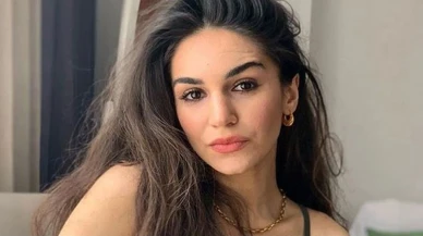 Ayaklı Gazete Gecesinde Parlayan Yıldız! Sahra Şaş'ın Göz Alıcı Dönüşü