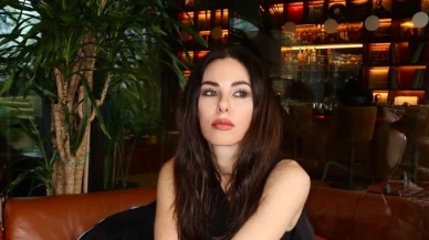 Defne Samyeli: "Sanki Sessiz ve Hazırlıksız Bir Şekilde Kaderimize Razı, Bekliyoruz"