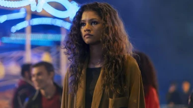 Zendaya Euphoria Setini Terk Mi Etti? 3. Sezonda Şiddet Tartışması