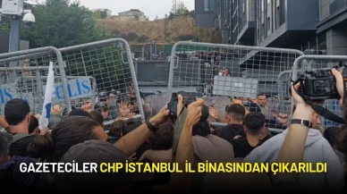 Gazeteciler CHP İstanbul İl Binasından Çıkarıldı