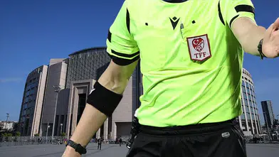 Futbolda Bahis Skandalı: 18 Hakem ve Eyüpspor Başkanı Murat Özkaya Adliyeye Sevk Edildi