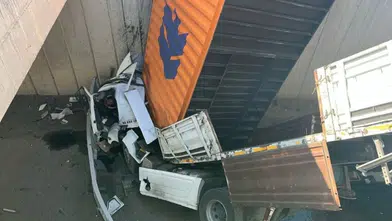 Gaziantep’te Feci Kaza! Köprüden Düşen TIR Hurdaya Döndü: İki Kişi Yaralandı!