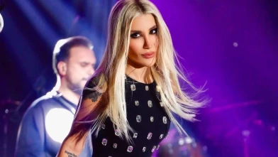 İrem Derici Yoğun Konser Temposu Sonrası Hastaneye Kaldırıldı