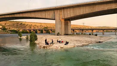 Piknik keyfi kabusa dönüyordu: Fırat Nehri'nde mahsur kalan 8 kişi ölümden döndü