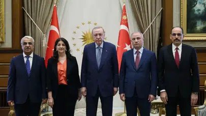 İmralı Heyeti Cumhurbaşkanı Erdoğan ile Üçüncü Kez Görüşecek