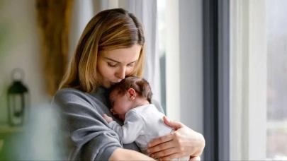 Çalışan Anne Babalara Müjde! İşçi ve Memur Doğum İzinleri Arasındaki Fark Kalkıyor