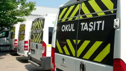 Van’da "Okul Taşıtı" Yazan Minibüste 35 Kilo Metamfetamin Ele Geçirildi