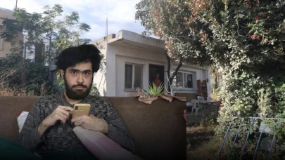 Bir Genç Hatay Depreminin Ardından 3 Yıldır Evden Çıkmıyor! "Elimde Olsa Yemek de Yemem"