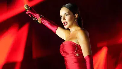 Bengü: “Bir Filmde Oynasam Partnerim Çağatay Ulusoy Olurdu”