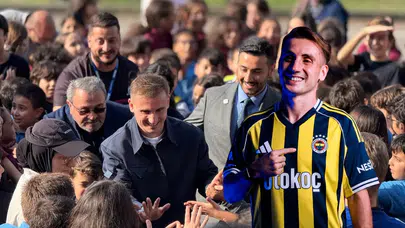 Kerem Aktürkoğlu’ndan Küçük Başkan Aras’a Sürpriz Ziyaret!
