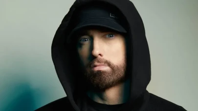 Eminem Dede Oldu! Hailie Jade ve Evan McClintock’un Mutlu Günü: Minik Elliot Dünyaya Geldi!