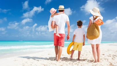 Türkiye’de Tatil Harcamaları Uçuşa Geçti: 419 Milyar Lira ile Tarihi Zirve!