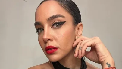 Leopar Desenli Kostümüyle Sahneye Damga Vurdu! Aybüke Albere’den Unutulmaz İstanbul Gecesi