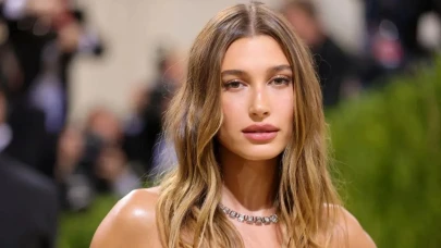 Hailey Bieber'dan Oğluyla Yeni Paylaşım: Jack Blues Büyüyor!