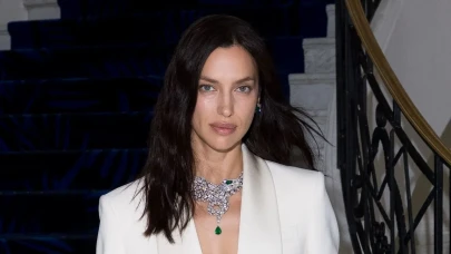Irina Shayk Yerebatan Sarnıcı’ndaki Medusa Pozu ile Sosyal Medyada Gündem Oldu!