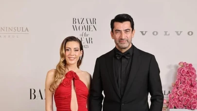 Sinem Kobal’dan Eşi Kenan İmirzalıoğlu ile Tatil Pozu