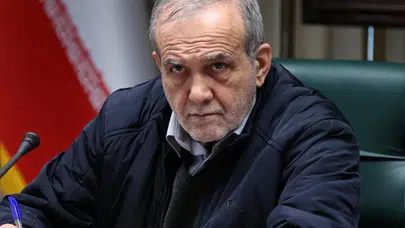 Hürmüz Boğazı'nda tansiyon zirvede: Pezeşkiyan'dan diplomasi çağrısı