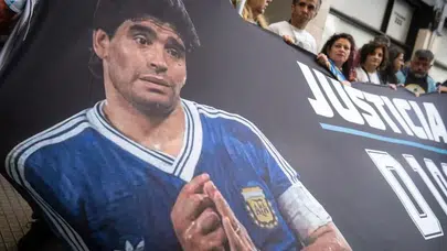 Maradona davasında şok iddia: İlaçlarını kendi isteğiyle mi bıraktı?