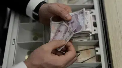 Emeklinin gözü kulağı Meclis’teydi: En düşük maaş düzenlemesinde sona gelindi