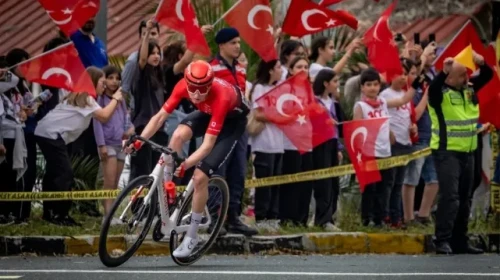 60. Cumhurbaşkanlığı Türkiye Bisiklet Turu Başladı! Gençlik ve Spor Bakanı Bak Startı Verdi