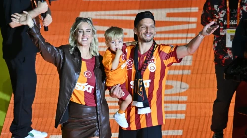 Dries Mertens'ten Sürpriz Karar: Kızına Türkçe İsim Koyacak!