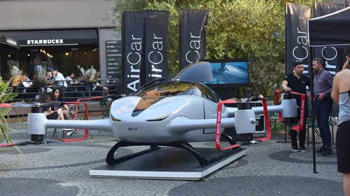Elektrikli Uçan Araba AirCar’ın Menzili Ne Kadar?