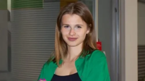 Sunucu Esra Çay Çocuğu Var Mı? Evli Mi, Kaç Yaşında, Aslen Nereli, Kimdir, Burcu?