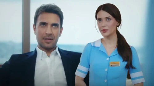 Ulaş Tuna Astepe ve Devrim Özkan'ın Başrollerini Paylaştığı "Çift Kişilik Oda" Ne Zaman Başlıyor?