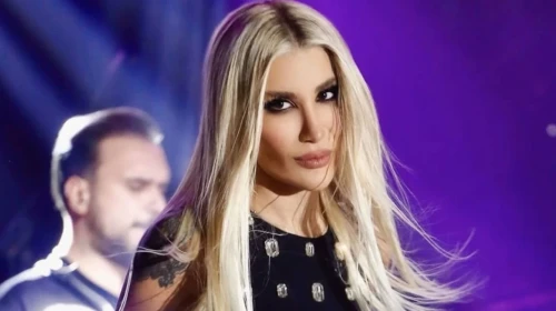 İrem Derici'den Avustralya'da Sürpriz Evlilik Teklifi: "Lütfen Benimle Evlen!"