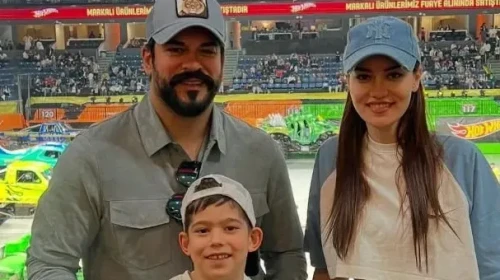 Fahriye Evcen’in Havada Aşk Var Paylaşımı Neyi Anlatıyor?