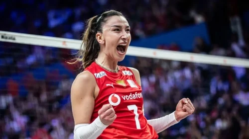 Fenerbahçe Kadrosunu Güçlendirdi: Milli Yıldız Hande Baladın Sarı-Lacivertli Formayı Giydi!