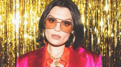 Kansere Yakalanan Jessie J Gözyaşlarıyla Son Konserinde Veda Etti!