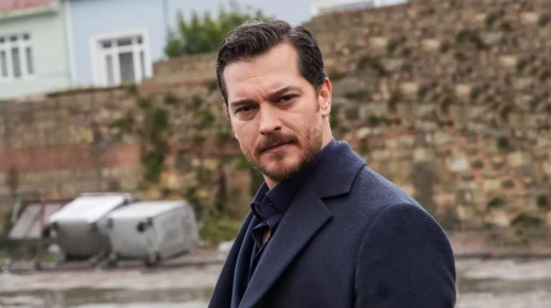Çağatay Ulusoy Çifte Vatandaşlık Aldı