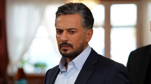 Emre Altuğ Yeni Aşkını İlk Kez Açıkladı: "Çok Mutluyum, Nazar Değsin İstemiyorum"