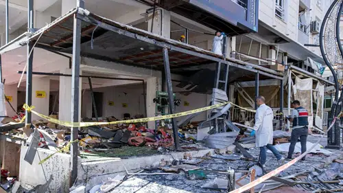 İzmir’deki 5 Kişinin Hayatını Kaybettiği Şırdan Restoranı Patlamasında 3 Sanığa Hapis Cezası!