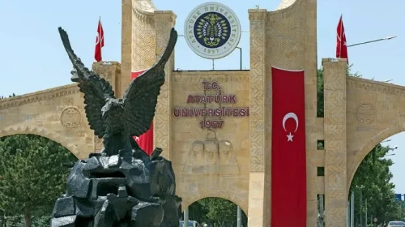 Tıp Tarihine Geçti! Atatürk Üniversitesi’nden Rekor Organ Nakli Operasyonu