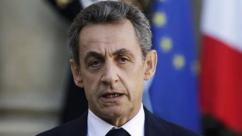 Yolsuzluk Suçlamasıyla Hapse Giren Eski Fransa Cumhurbaşkanı Sarkozy Tahliye Edildi