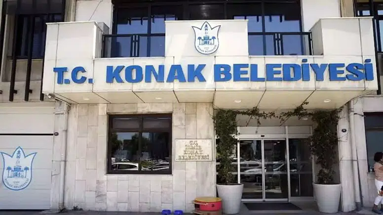 İzmir Konak Belediyesine 'Usulsüzlük' Operasyonu: Dört Kişi Gözaltında!