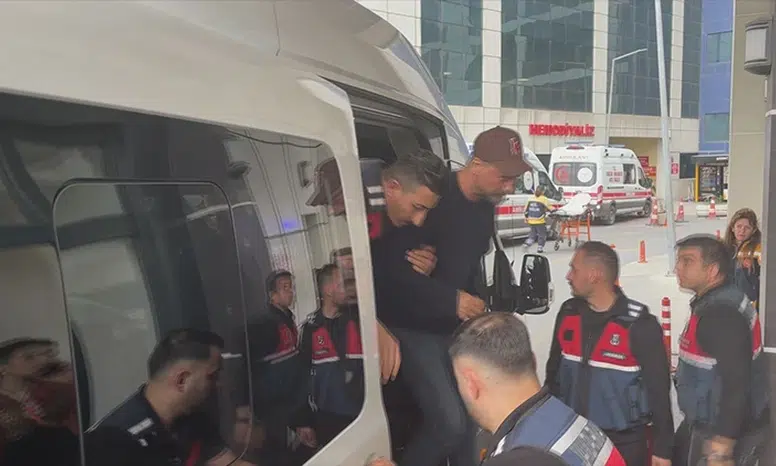 Ünlü isimlere uyuşturucu operasyonu: Adliye koridorlarında hareketli saatler