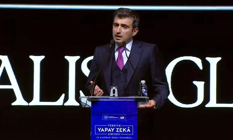 Selçuk Bayraktar'dan teknoloji dünyasına sert uyarı: İnsanlık 'sentetik esaret' altında
