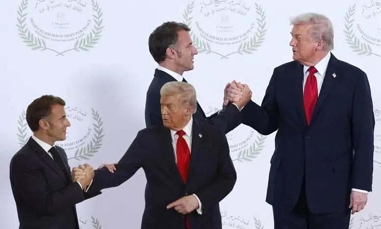 Trump ve Macron'un Tokalaşmasındaki Gergin Anlar Dudak Okuma ile Çözümlendi!